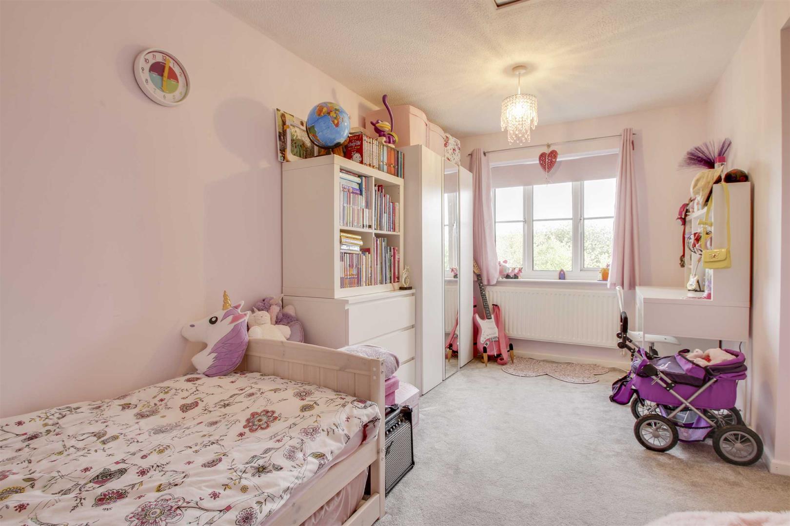 Lindisfarne Drive, Monkston, Milton Keynes